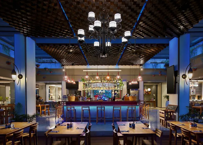 Ramada Encore By Wyndham Bali 4* スミニャック